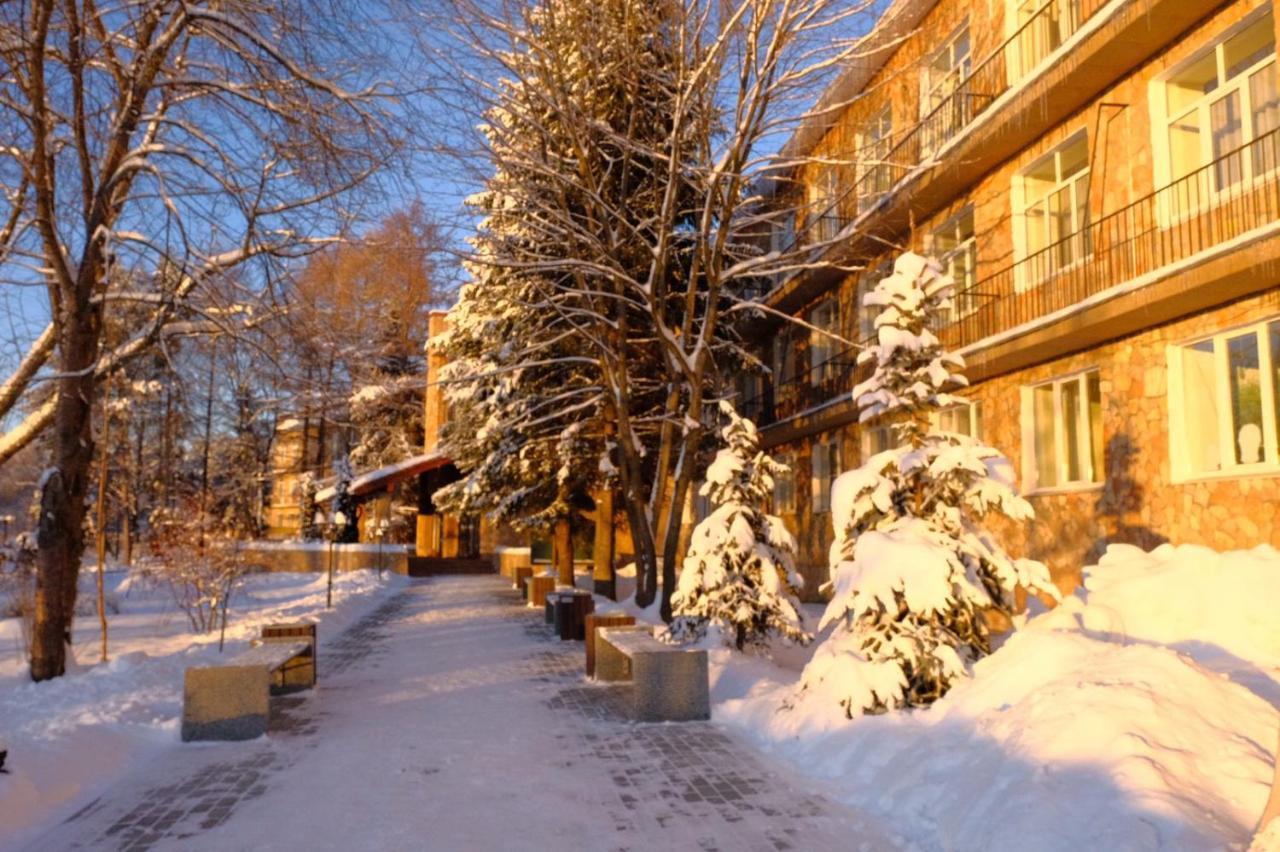 أوريخوفو-زويفو Hotel Edem المظهر الخارجي الصورة